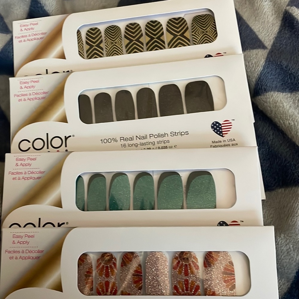 Colorstreet lot of 4